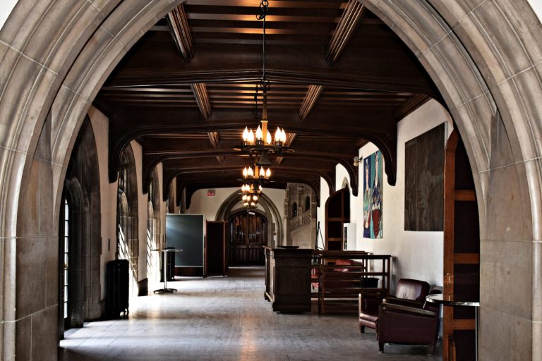 26743630544_2a0d9699dd_k-1500x1000